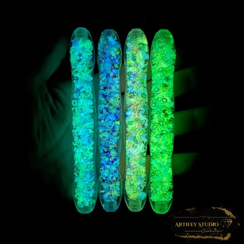 Glow in the dark - Diamond painting Stifte + 6 Aufsätze